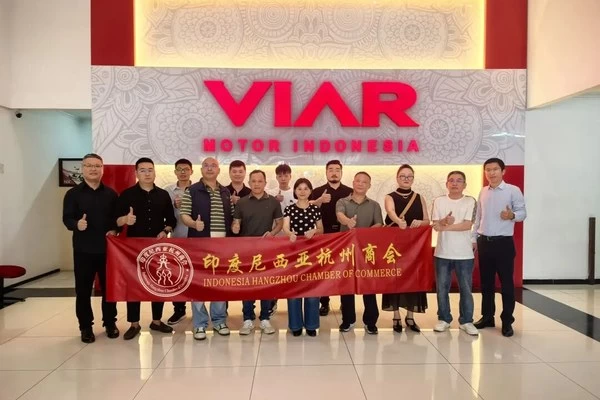 Mengunjungi VIAR: Kamar Dagang Hangzhou Indonesia bertandang ke produsen kendaraan terkemuka lokal