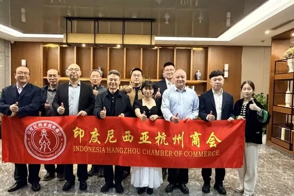 Berkumpul di Hangzhou, bersama membangun Jalur Sutra | Delegasi Kamar Dagang Hangzhou Indonesia berkunjung ke Hangzhou untuk mendorong kerja sama ekonomi digital Tiongkok–Indonesia