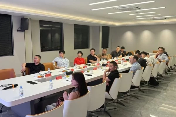 Gelombang Generasi Muda Membawa Harapan! Kamar Dagang Hangzhou Indonesia Mendorong Regenerasi Kepemimpinan
