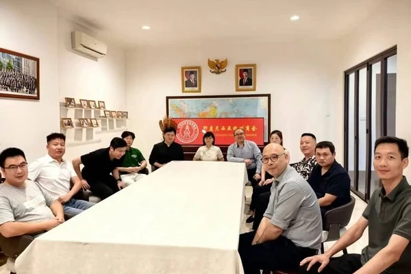 Bersama Menggambar Babak Baru Jalur Sutra, Menghimpun Kekuatan untuk Berkembang — Pemimpin Komunitas Perantau dan Perusahaan Terkemuka Mengunjungi Kamar Dagang Hangzhou Indonesia