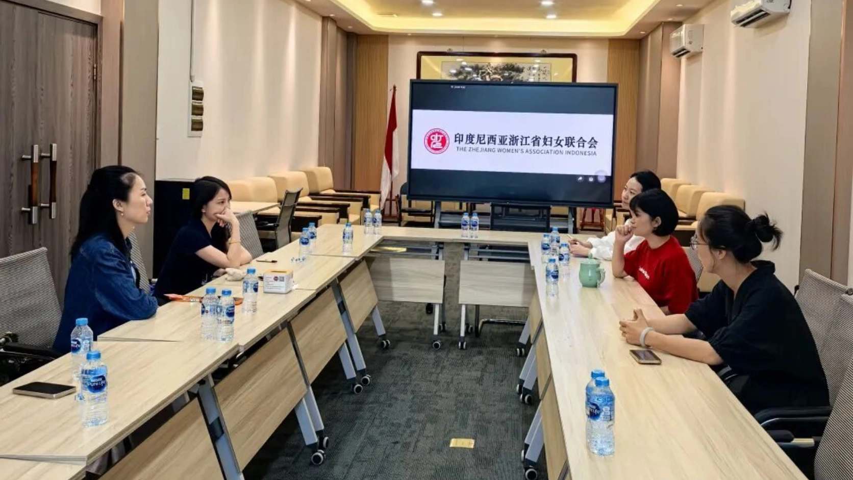 Federasi Perempuan Zhejiang Indonesia Mengadakan Rapat Kelompok: Menyatukan Kekuatan Perempuan untuk Meraih Prestasi